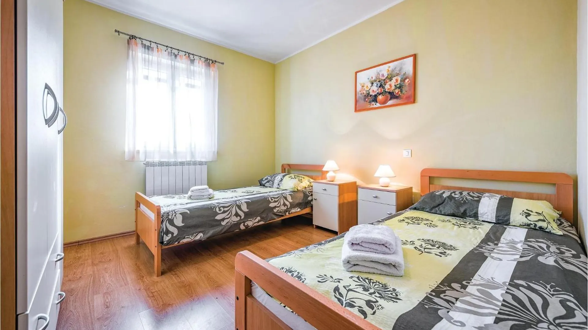 Holiday home Nice Home In Bregi With Outdoor Swimming Pool Katun Gracanski